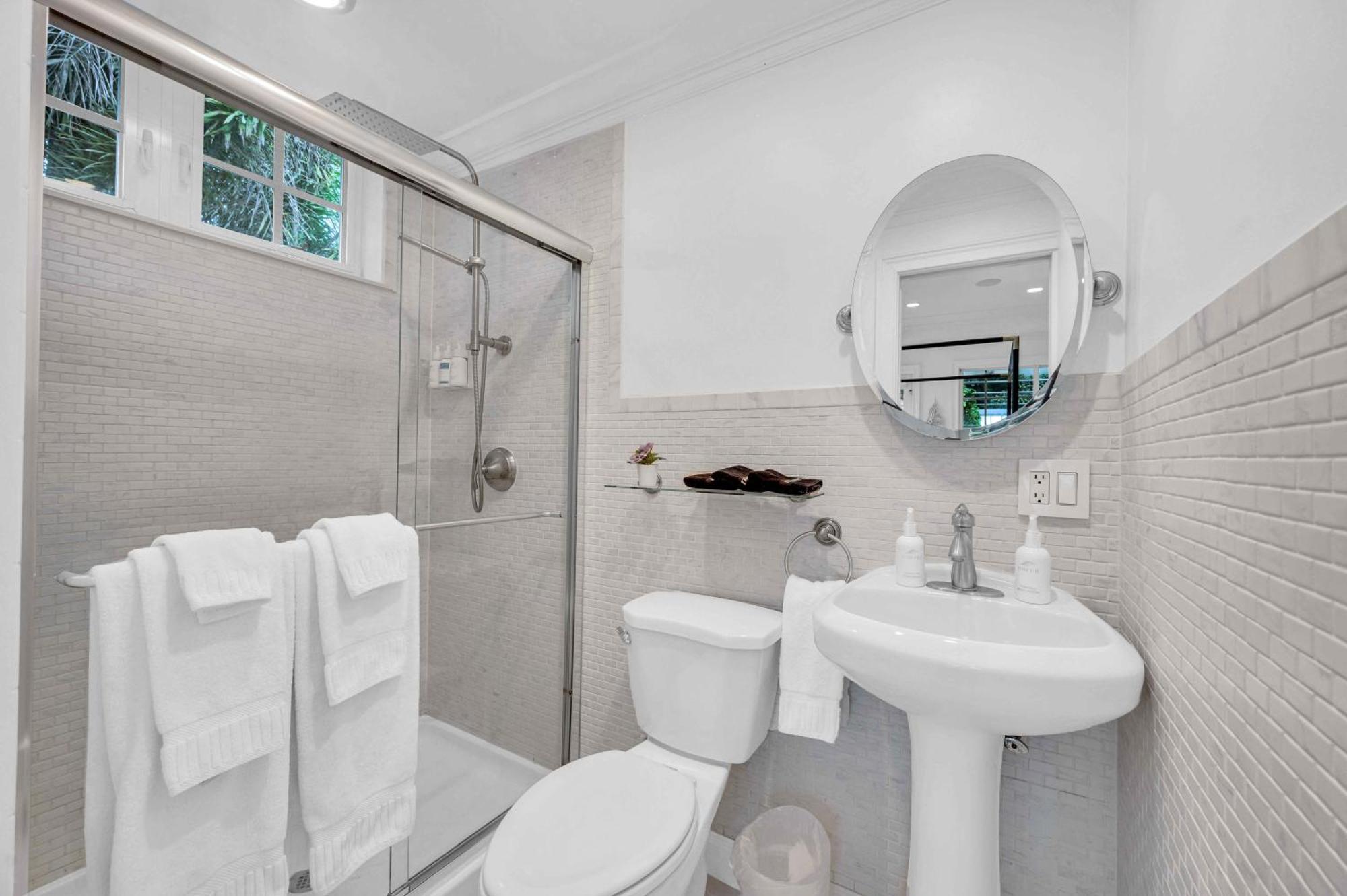 The Modern Castle Canal View Access Rooftop Living Greenhouse Vlllas Fort Lauderdale Exterior foto