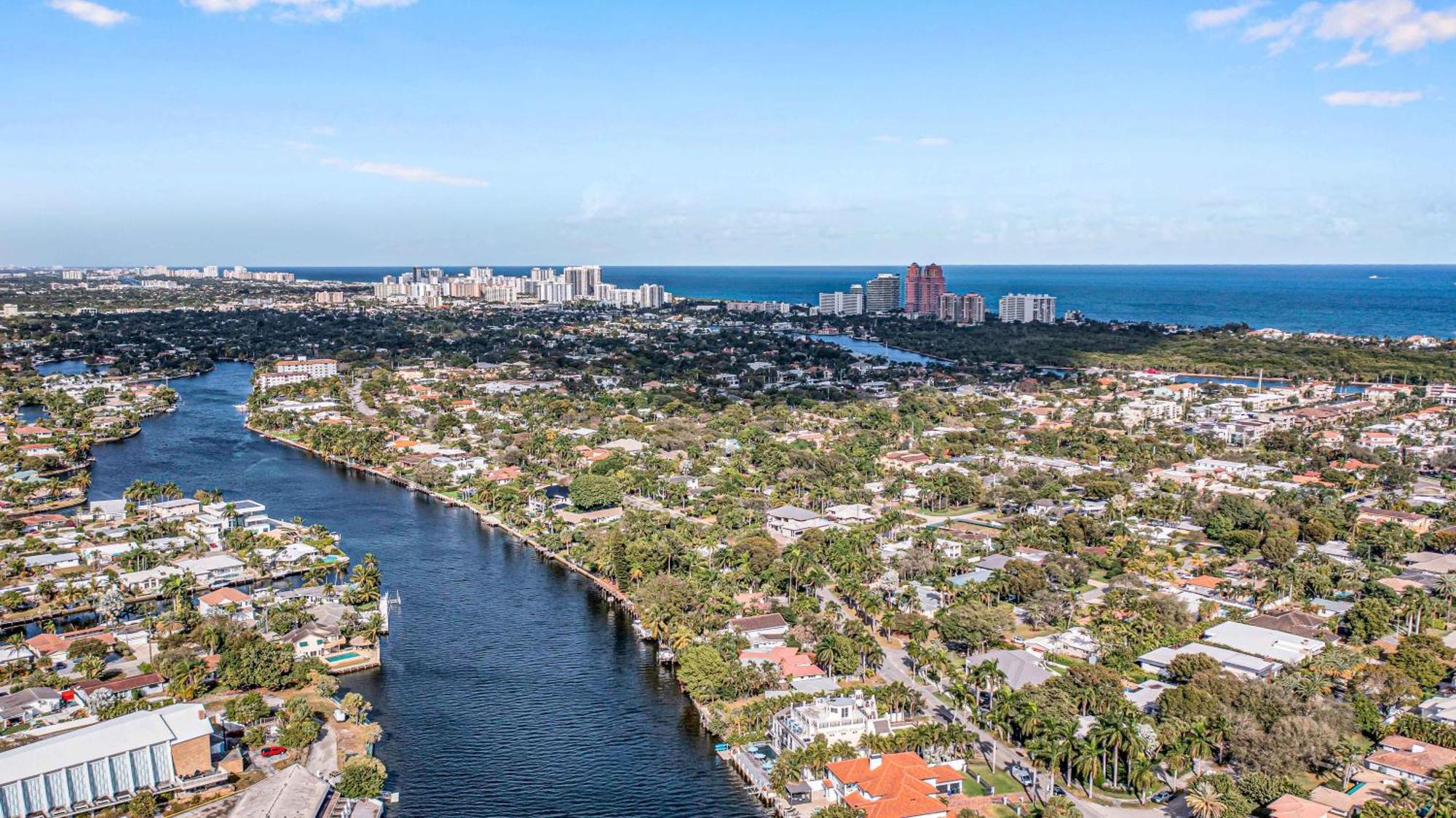 The Modern Castle Canal View Access Rooftop Living Greenhouse Vlllas Fort Lauderdale Exterior foto