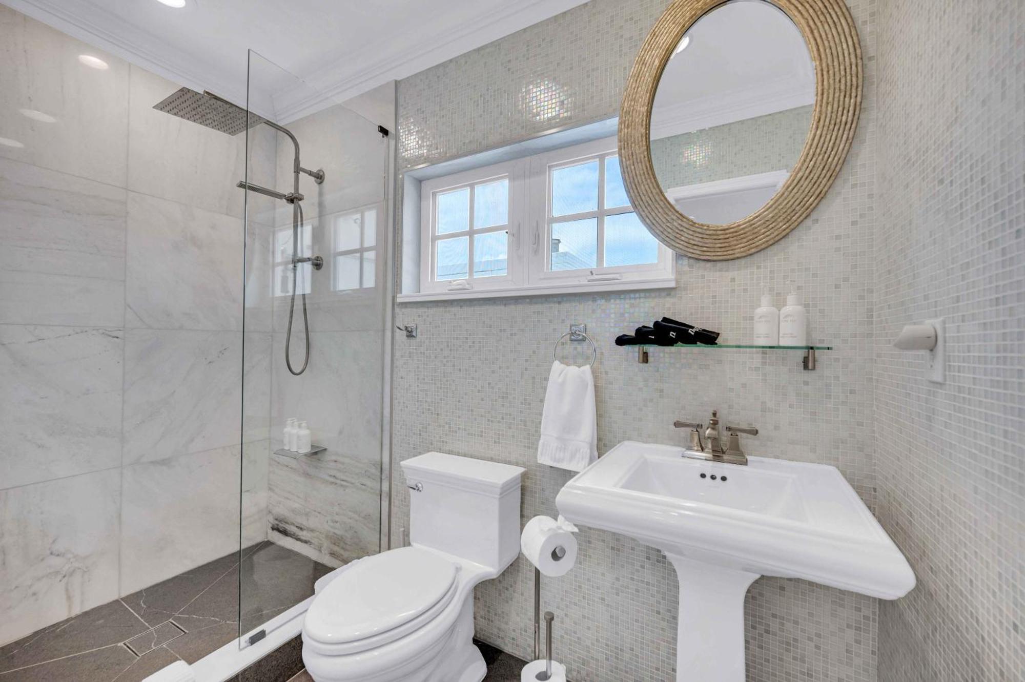 The Modern Castle Canal View Access Rooftop Living Greenhouse Vlllas Fort Lauderdale Exterior foto